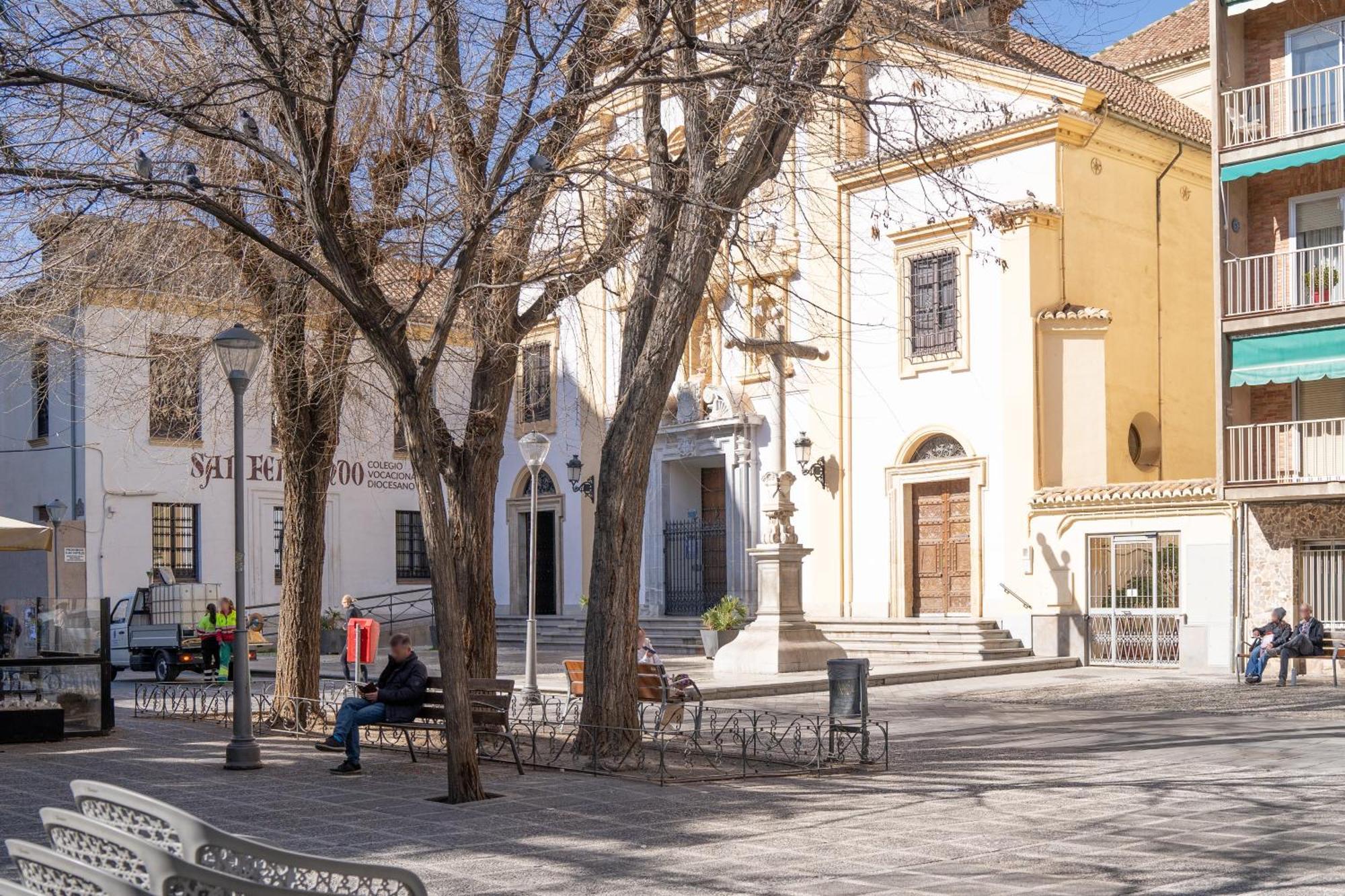 La Plaza, En El Centro Facil Acceso Y Parking Cercano Granada Bagian luar foto